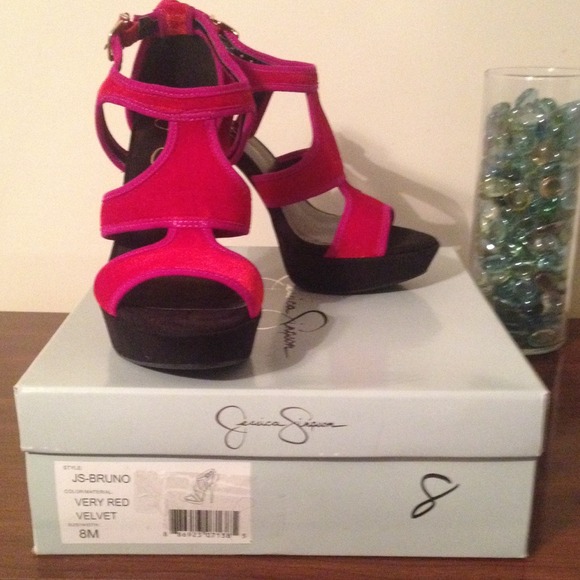 New-Jessica Simpson Heels!!