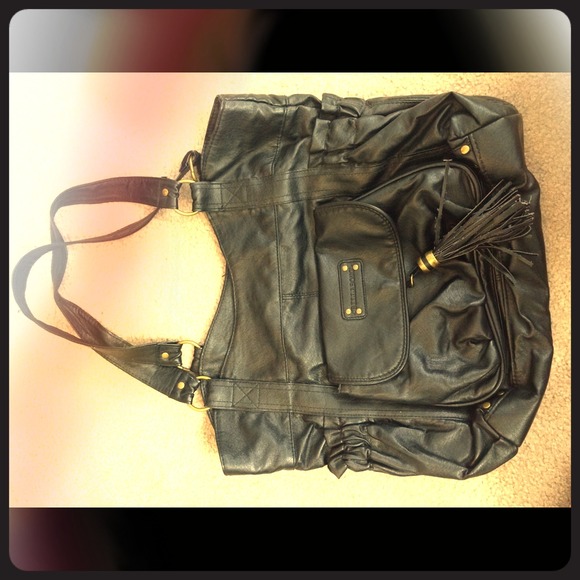 Billabong black faux leather purse!👜🎀