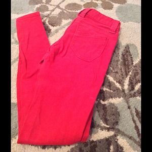 Red skinnes💋