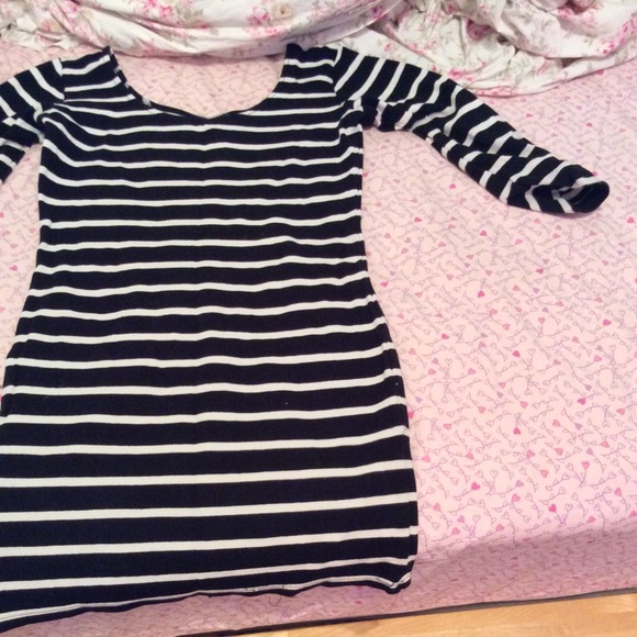 Black stripped dress