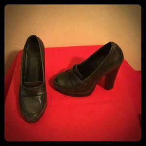 Aldo Black Distressed Leather Platform Loafers 7