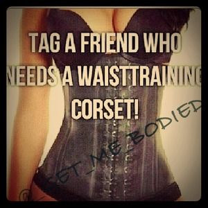 Waist training needs butt lifters 😎😍