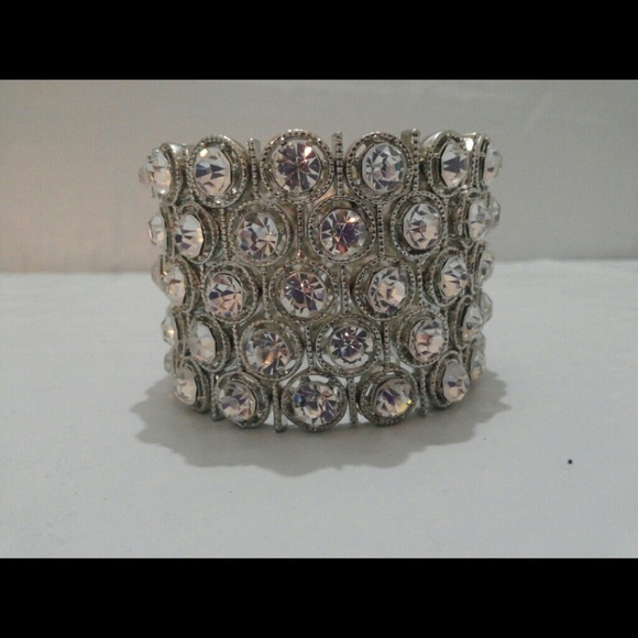 Clear Crystal stretch Bracelet
