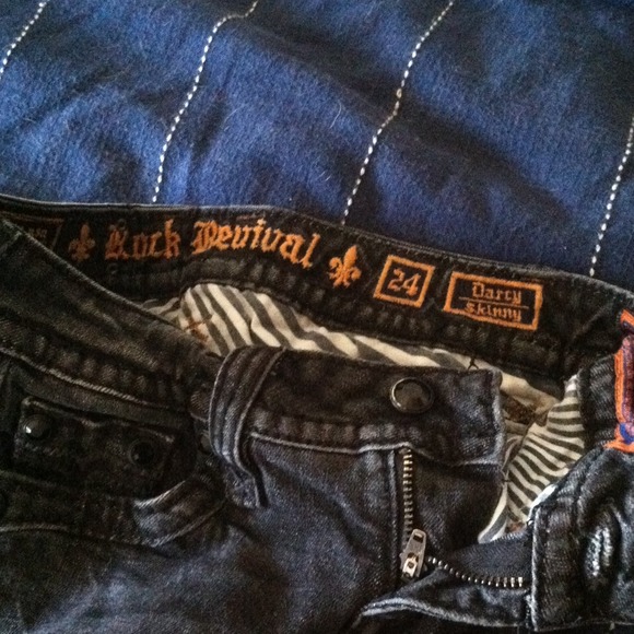 Bundle - Picture 4 of 4