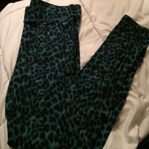 PINK cheetah leggings