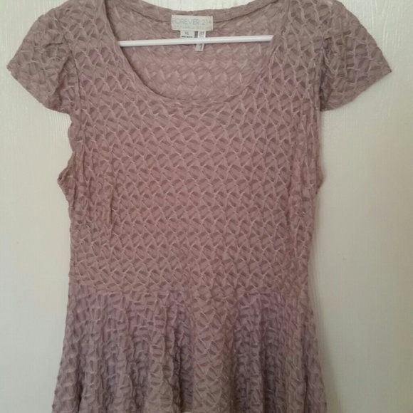 Beige ple plum tops