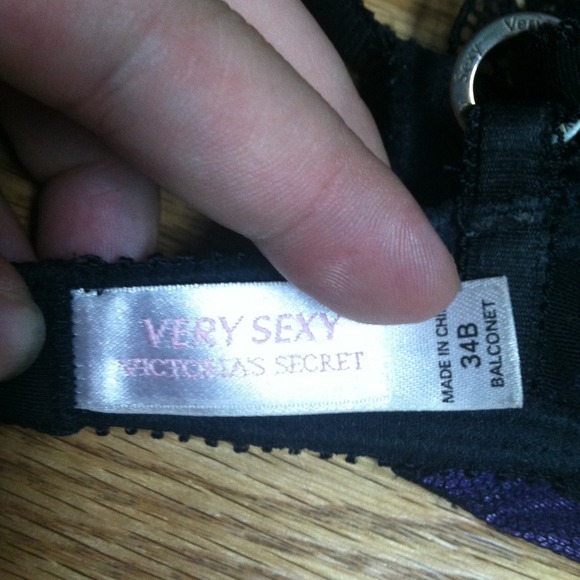 🔴BUNDLED🔴VS Very Sexy Balconet - Picture 3 of 3