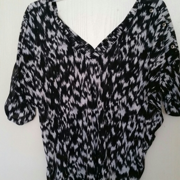 like new black tops