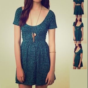 byCORPUS Crisscross dress