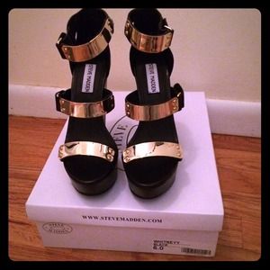 Steve Madden "Whitneyy"