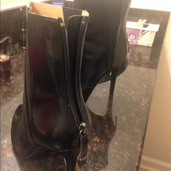 Zara Tarafluc Boots 2013 a Fall line. Size 11 - Picture 2 of 4