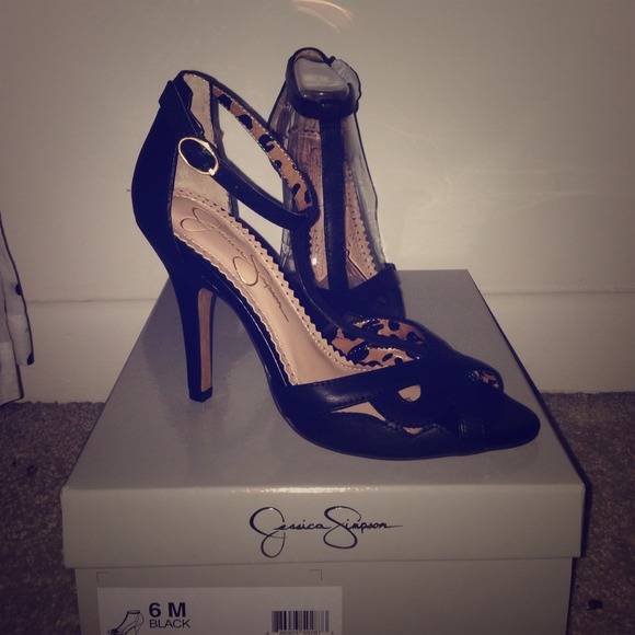 Jessica Simpson Heels!