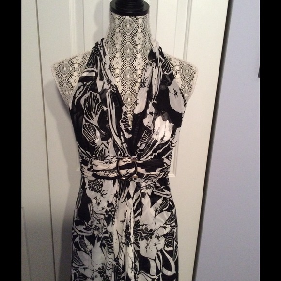 WHBM Dress - Picture 2 of 3