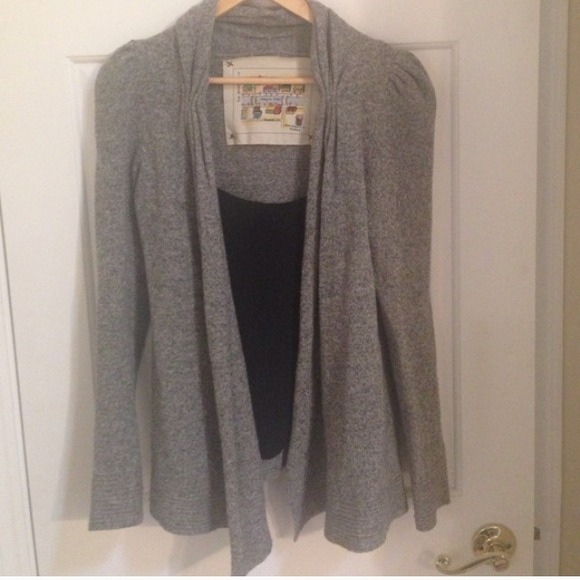 Sold!Cozy Anthropologie sweater!