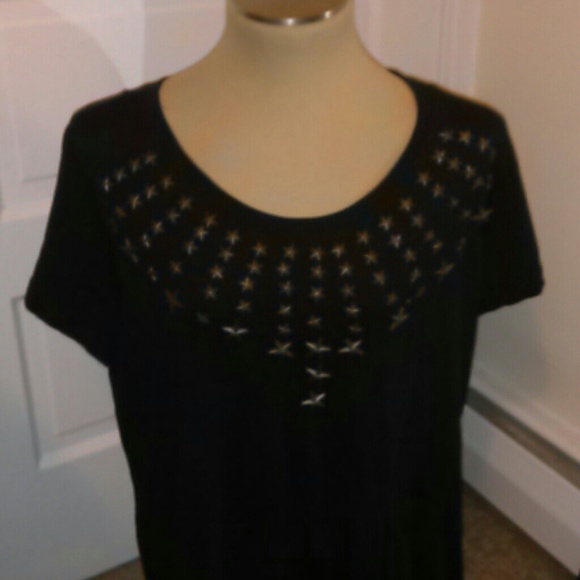 Black short sleeved top with stars
