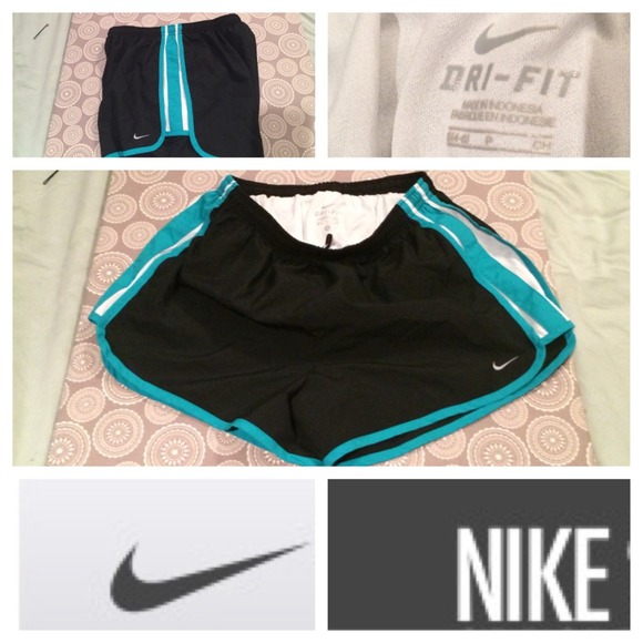 Ladies Size Small Nike Dri-Fit Active Wear Shorts