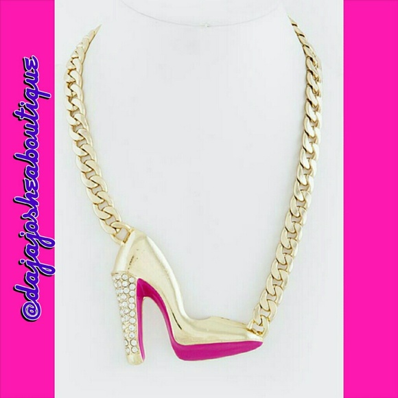 Rhinestone heel necklace