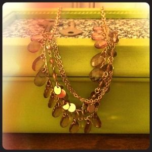 ✨Pretty purple & gold necklace✨