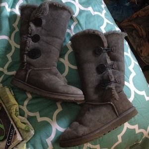 Grey Tall Bailey Button Triplet Uggs
