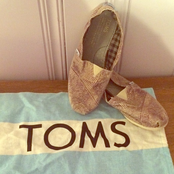 TOMS Vegan shoes