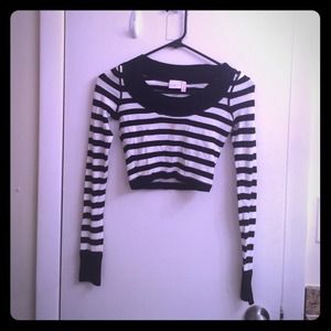 Black and white crop top