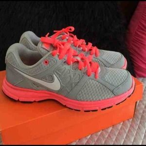 Nike shoes