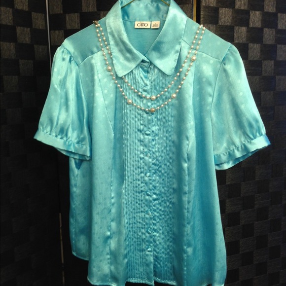 SALE!!💥Pretty blue top💙