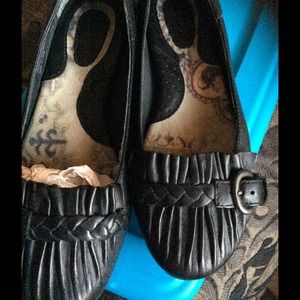 BORN flat shoes