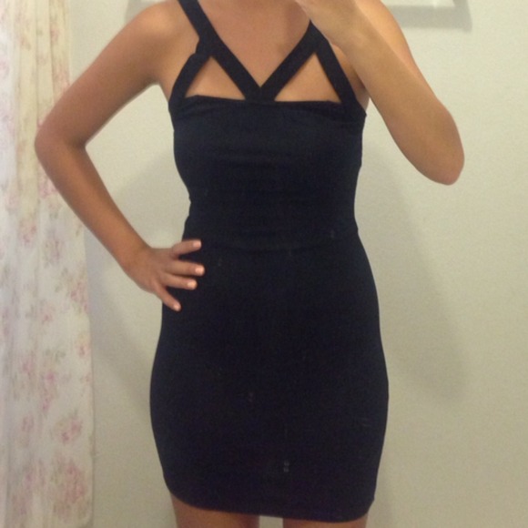 🚫 SOLD 🚫 TOPSHOP black bodycon mini dress - Picture 2 of 3