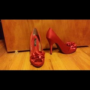 High heels wore once or twice