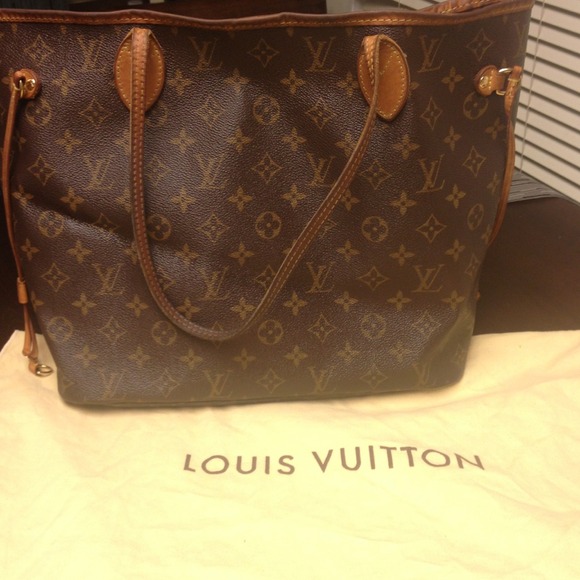 💯Authentic Louis Vuitton neverful mm w/dust bag
