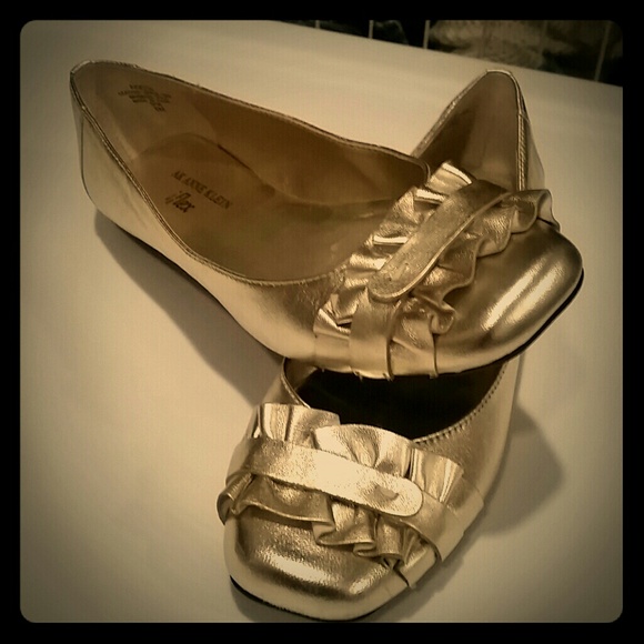 AK iflex ~ GOLD Flats