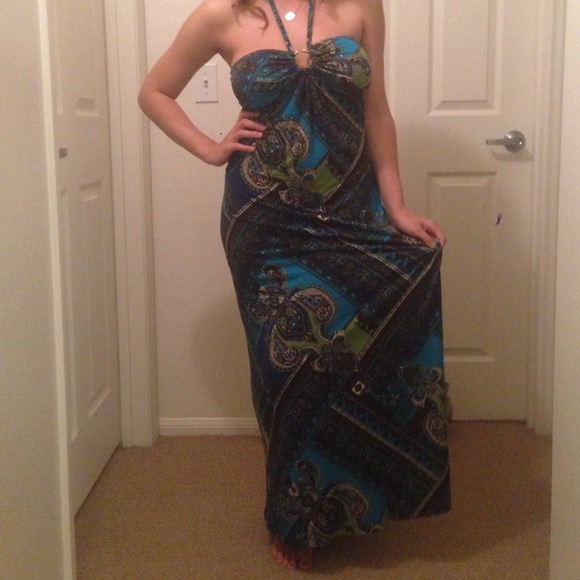 Stretchy multicolored maxi dress!