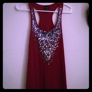 🔴trading🔴 Maroon sparkle razorback tank top