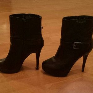 Birgit platform bootie