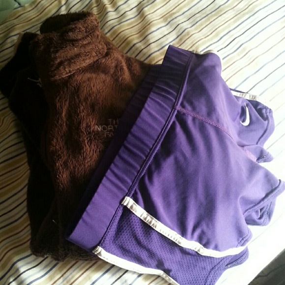 North face Nike for Mindy