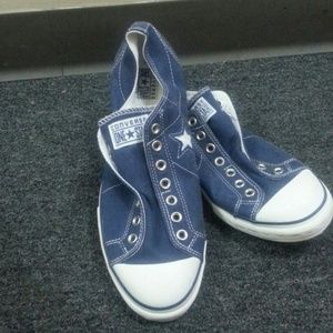 NWT MEN CONVERSE SHOE reserved for 1bossybeauty