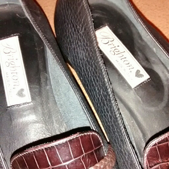 Leather Shoe - Picture 2 of 4