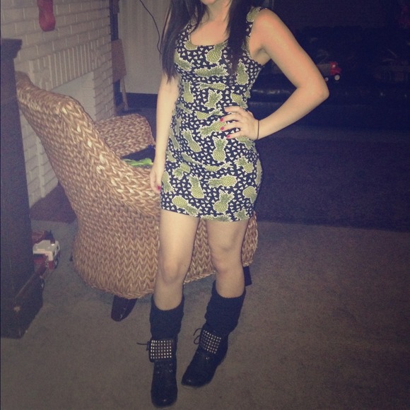 Funky short pineapple dress :)
