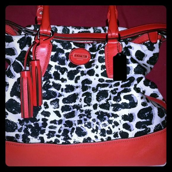Large ocelot/cheetah  coach bag limited edition