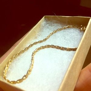 Simple gold plated bracelet