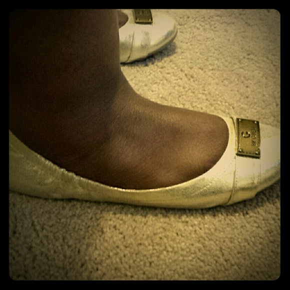 Guess Gold metallic flats
