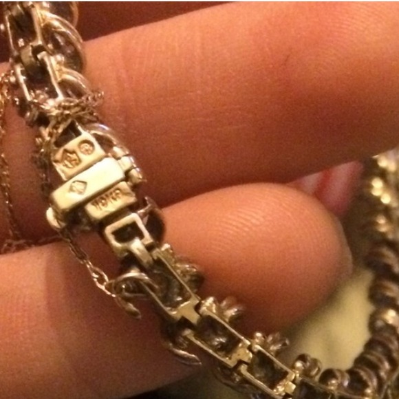 Traded REAL GOLD AND DIAMOND TENNIS BRACELET - Picture 3 of 3