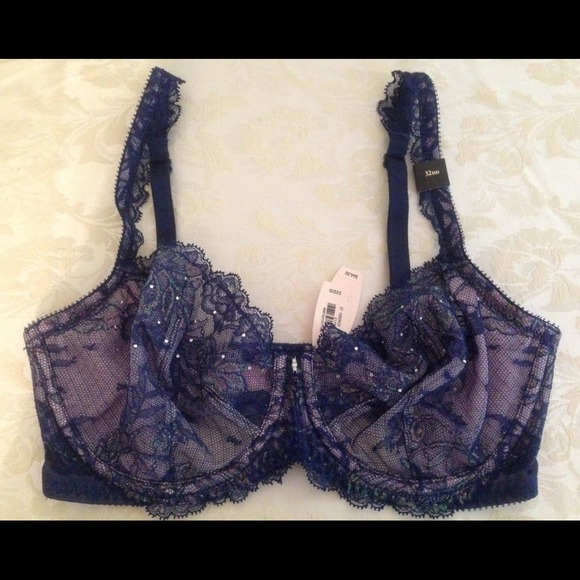 Victoria Secret 32DD Bra