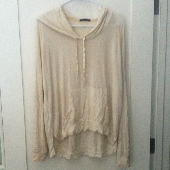 Brandy Melville Sweaters - Brandy Melville comfy sweatshirt pullover