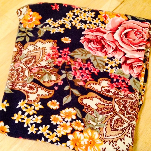 Floral Patterned Leggings