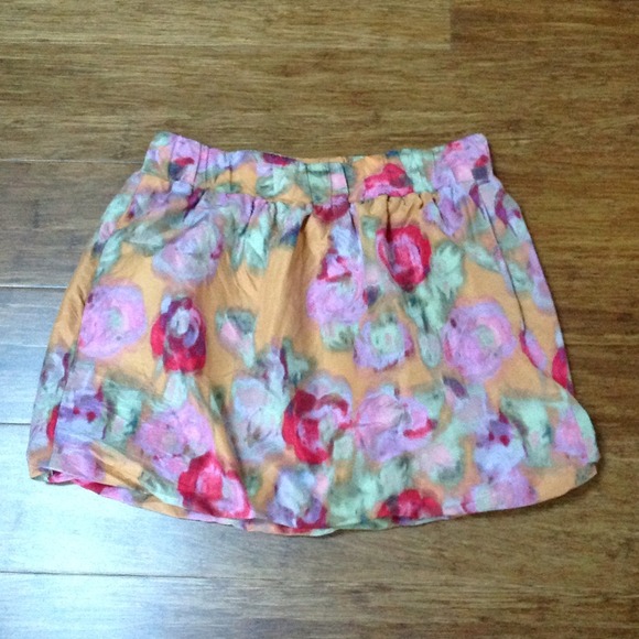 J. Crew flower print bubble skirt NWOT - Picture 2 of 4