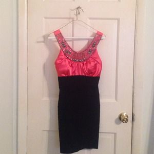 Trixxi body fitting dress