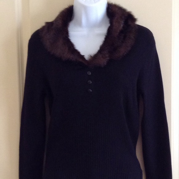 August Silk Knits - Picture 3 of 4