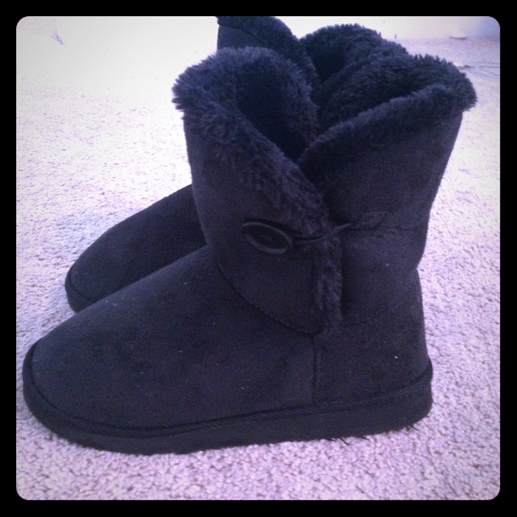 🎉 TWO DAY ONLY SALE! 🎈 Women's Ugg Like Boots